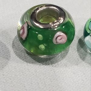 Sterling silver glass bead green with pink flowers